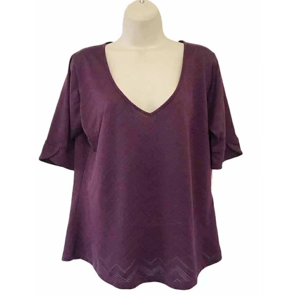 Mountain Hardwear  Purple Chevron Print Top Large